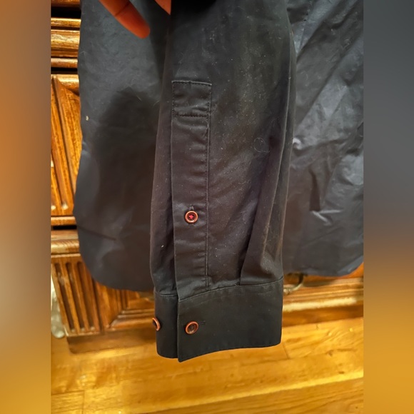 BRAND NEW WITHOUT TAGS MENS CASUAL BUTTON DOWN SHIRT NWOT - Picture 5 of 6